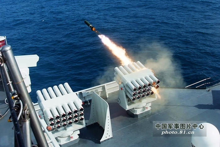 Tàu chiến Hạm đội Nam Hải phóng đạn gây nhiễu trong cuộc tập trận Tàu chiến Hạm đội Nam Hải phóng đạn gây nhiễu trong cuộc tập trận