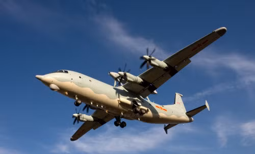 Máy bay cảnh báo sớm KJ-200 của Không quân Trung Quốc