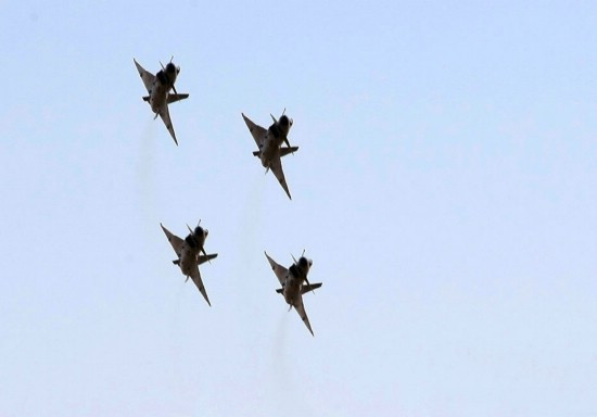 Máy bay chiến đấu J-10 Trung Quốc Máy bay chiến đấu J-10 Trung Quốc