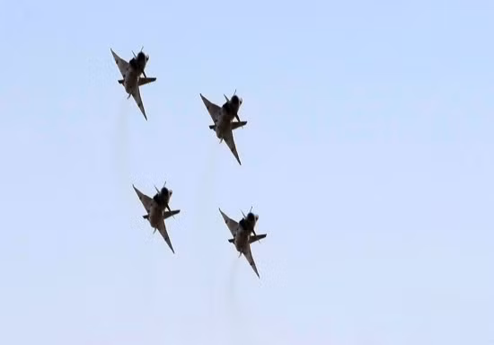 Máy bay chiến đấu J-10 Trung Quốc Máy bay chiến đấu J-10 Trung Quốc