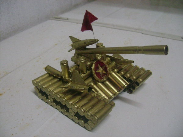 Và đây là những món quà độc của cánh lính giành tặng cho người mình yêu trong ngày lễ tình nhân Và đây là những món quà độc của cánh lính giành tặng cho người mình yêu trong ngày lễ tình nhân