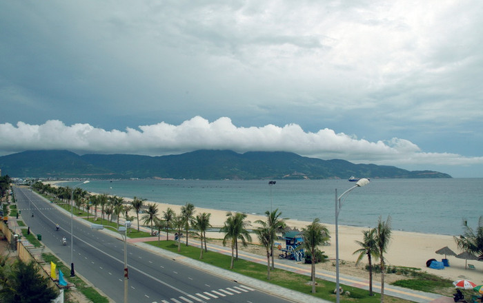 Sơn Trà Điện Ngọc ( Đà Nẵng)- “con đường resort” đắt giá nhất miền Trung. Sơn Trà Điện Ngọc ( Đà Nẵng)- “con đường resort” đắt giá nhất miền Trung.