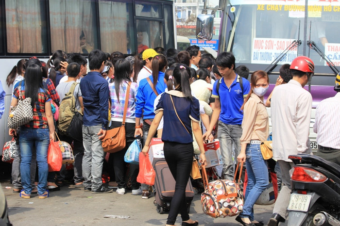 Các tuyến xe Thanh Hóa thường quá tải. Các tuyến xe Thanh Hóa thường quá tải.
