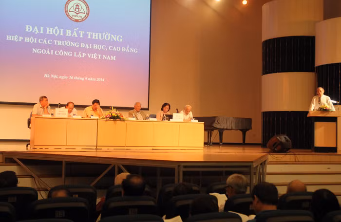 10 năm vững bước của Hiệp hội các trường ĐH, CĐ ngoài công lập ảnh 2