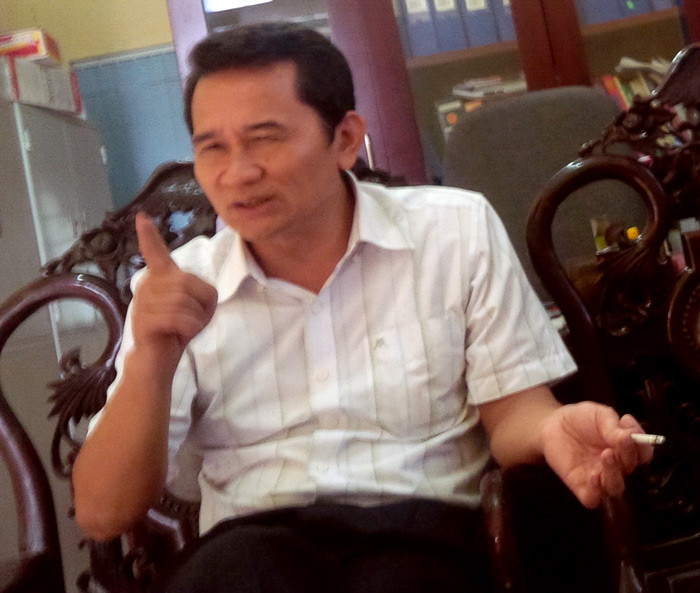 Một hiệu trưởng thừa nhận có dạy thêm, xáo trộn lớp và được quà cáp ảnh 1 Một hiệu trưởng thừa nhận có dạy thêm, xáo trộn lớp và được quà cáp ảnh 1