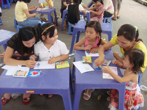 Nhà xuất bản giáo dục Việt Nam lờ lệnh cấm, in và phát hành cả sách mầm non ảnh 4 Nhà xuất bản giáo dục Việt Nam lờ lệnh cấm, in và phát hành cả sách mầm non ảnh 4