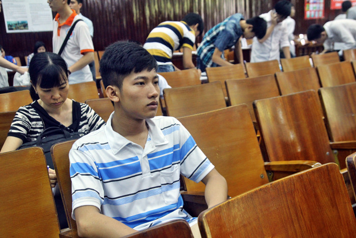 Chia sẻ với chúng tôi, Nguyễn Hữu Tiền khẳng định mặc dù điểm của mình không cao bằng anh trai nhưng quan trọng nhất vẫn là đầu ra và ai sẽ làm được việc mới quan trọng.