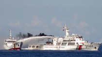 Philippines chỉ thẳng: Cảnh sát biển Trung Quốc là bọn "cướp có vũ trang" ở Biển Đông