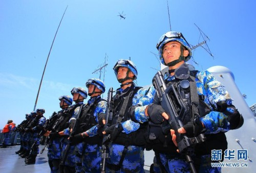 Diễn tập thực binh Trung-Nga (ảnh tư liệu) Diễn tập thực binh Trung-Nga (ảnh tư liệu)