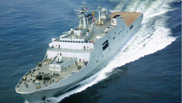 Tàu đổ bộ cỡ lớn Type 071 Trung Quốc có lượng giãn nước đầy 18.500 tấn, dài 210 m, rộng 28 m, mớn nước 7 m, tầm hoạt động 6.000 hải lý. Tàu đổ bộ cỡ lớn Type 071 Trung Quốc có lượng giãn nước đầy 18.500 tấn, dài 210 m, rộng 28 m, mớn nước 7 m, tầm hoạt động 6.000 hải lý.