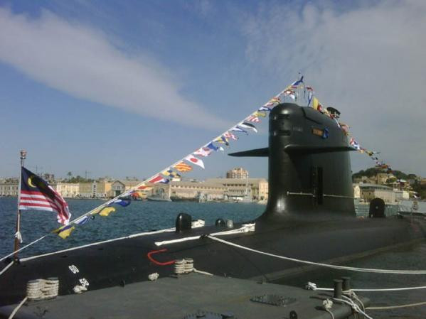 Tàu ngầm lớp Scorpene của Hải quân Malaysia, mua của Pháp Tàu ngầm lớp Scorpene của Hải quân Malaysia, mua của Pháp