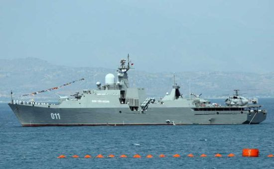 Tàu hộ vệ Đinh Tiên Hoàng - tàu chiến mặt nước mạnh nhất của Hải quân Việt Nam hiện nay