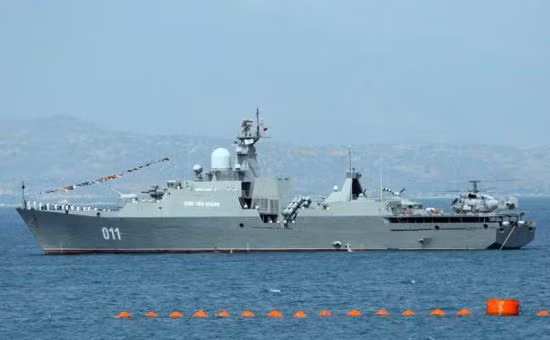 Tàu hộ vệ Đinh Tiên Hoàng - tàu chiến mặt nước mạnh nhất của Hải quân Việt Nam hiện nay