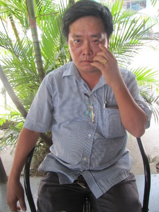 Trong khi Đại uý Quang bị các đối tượng đánh đa chấn thương khắp cơ thể nhưng vị lãnh đạo đứng đầu cơ quan này lại tỏ ra chưa quan tâm lắm trước vụ việc nghiêm trọng này Trong khi Đại uý Quang bị các đối tượng đánh đa chấn thương khắp cơ thể nhưng vị lãnh đạo đứng đầu cơ quan này lại tỏ ra chưa quan tâm lắm trước vụ việc nghiêm trọng này