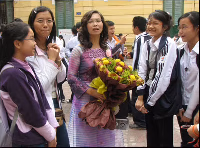 Đội ngũ nhà giáo được xem là khâu then chốt để quyết định đổi mới giáo dục thành công. Ảnh minh họa