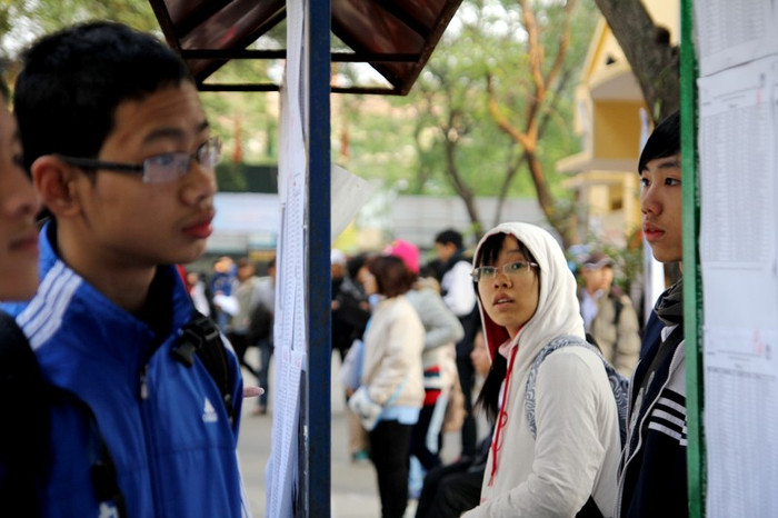 Teen dễ thương tham dự Olympic Tiếng Anh THPT Hà Nội 2011 ảnh 7