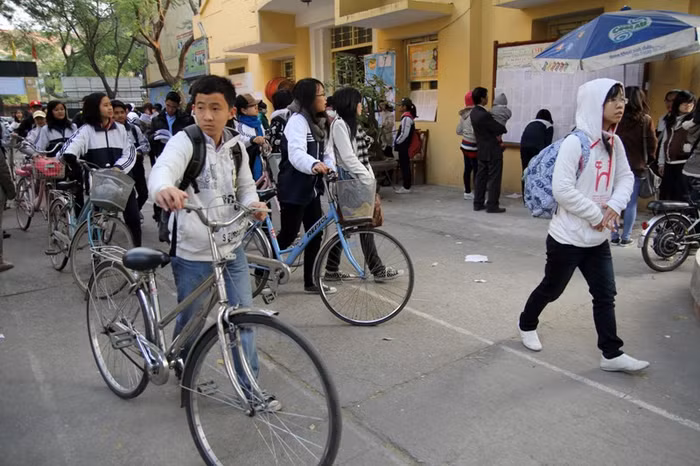 Teen dễ thương tham dự Olympic Tiếng Anh THPT Hà Nội 2011 ảnh 1