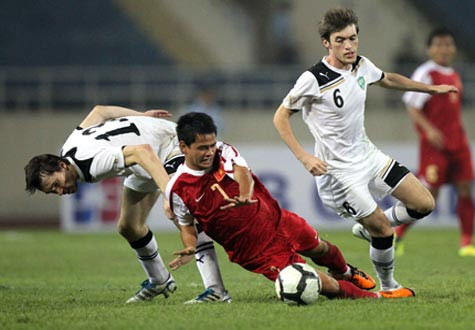 Thể hình thấp bé khiến U.23 Việt Nam gặp nhiều bất lợi. Ảnh: Quang Minh Thể hình thấp bé khiến U.23 Việt Nam gặp nhiều bất lợi. Ảnh: Quang Minh