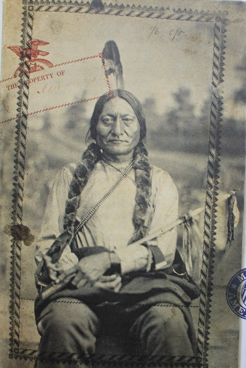 Bò Ngồi (1831-1890), thủ lĩnh bộ lạc Sioux, hiện thân của cuộc kháng chiến của người da đỏ chống lại sự xâm chiếm đất đai của thực dân da trắng. Là chiến thuật gia của chiến thắng Little Big Horn, ông đã bị ám sát. Những trò chơi thủa ấu thơ của tuổi học trò (P3) Chùm ảnh: Nữ sinh đẹp rạng ngời ngày khai trường Bò Ngồi (1831-1890), thủ lĩnh bộ lạc Sioux, hiện thân của cuộc kháng chiến của người da đỏ chống lại sự xâm chiếm đất đai của thực dân da trắng. Là chiến thuật gia của chiến thắng Little Big Horn, ông đã bị ám sát. Những trò chơi thủa ấu thơ của tuổi học trò (P3) Chùm ảnh: Nữ sinh đẹp rạng ngời ngày khai trường