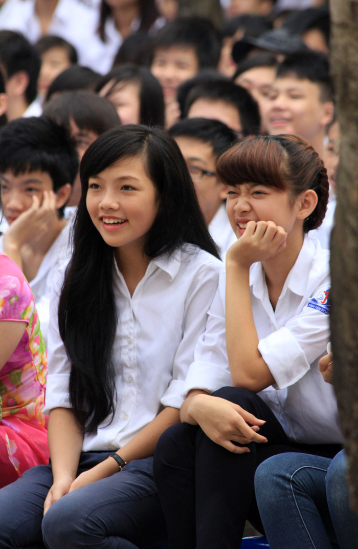 Chùm ảnh:Thầy trò dâng hương tưởng nhớ Đinh Tiên Hoàng ngày khai giảng Chùm ảnh: Những trò chơi thuở ấu thơ của học trò (P1) Chùm ảnh:Thầy trò dâng hương tưởng nhớ Đinh Tiên Hoàng ngày khai giảng Chùm ảnh: Những trò chơi thuở ấu thơ của học trò (P1)