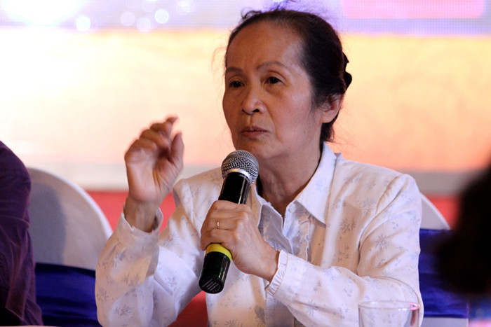 Cũng trong chương trình ghi danh sổ vàng chiều nay, chuyên gia kinh tế Phạm Chi Lan đã chia sẻ “bí quyết” để giúp đất nước trước các cơn suy thoái kinh tế hiện nay. >> Chùm ảnh: Chiêm ngưỡng tác phẩm 3D "kinh dị" >> Những trò lố của sinh viên Trung Quốc trong ký túc xá (P4) >> Học sinh chửi bậy, nói tục vì người lớn dối trá >> Hoa khôi các trường Đại học, Cao đẳng Cũng trong chương trình ghi danh sổ vàng chiều nay, chuyên gia kinh tế Phạm Chi Lan đã chia sẻ “bí quyết” để giúp đất nước trước các cơn suy thoái kinh tế hiện nay. >> Chùm ảnh: Chiêm ngưỡng tác phẩm 3D "kinh dị" >> Những trò lố của sinh viên Trung Quốc trong ký túc xá (P4) >> Học sinh chửi bậy, nói tục vì người lớn dối trá >> Hoa khôi các trường Đại học, Cao đẳng