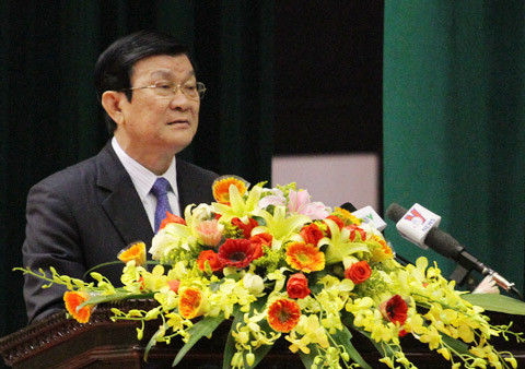 Chủ tịch nước Trương Tấn Sang gửi thư chúc mừng ngành Giáo dục nhân dịp đón năm học mới 2012 - 2013. Chủ tịch nước Trương Tấn Sang gửi thư chúc mừng ngành Giáo dục nhân dịp đón năm học mới 2012 - 2013.
