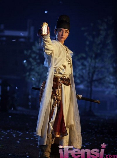 Lý Băng Băng Xem thêm:"Lột xác" hoàn hảo như Sao Hoa ngữ