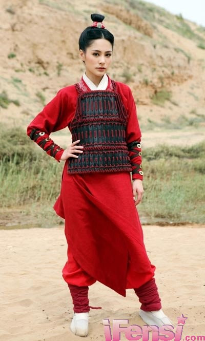 Chung Hân Đồng Xem thêm:"Lột xác" hoàn hảo như Sao Hoa ngữ