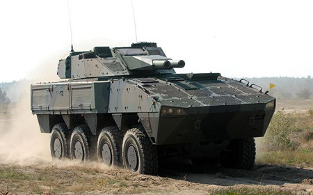 Sau khi "phí tiền" với Centauro, Nga lại tiếp tục ý định phiêu lưu mua xe bọc thép Patria AMV của Phần Lan. Sau khi "phí tiền" với Centauro, Nga lại tiếp tục ý định phiêu lưu mua xe bọc thép Patria AMV của Phần Lan.