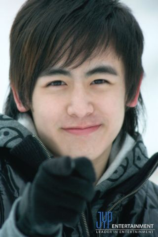 Nickhun Xem thêm: Biến hóa "đôi mắt ma lực" như Sao Hàn