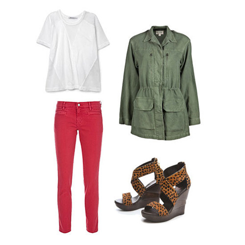 Đi biển thì sao nhỉ? Mặc trong một chiếc bikini, bên ngoài là áo khoác lưới và đôi dép cói quá chất cho mùa biển rồi. Xem thêm: Diện quần jeans sành điệu như cô nàng "Bella" xinh đẹp