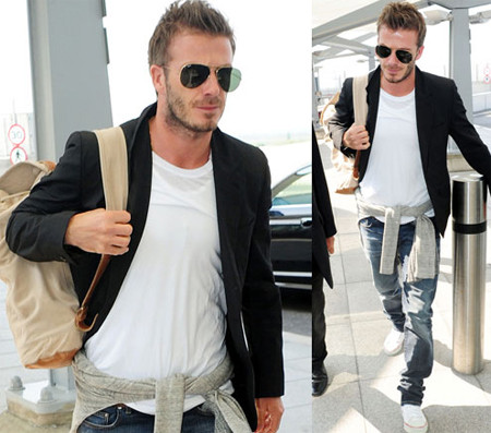 Chàng tiền vệ hào hoa rất ưa chuộng những style vừa thể hiện được sự nam tính, vừa dễ vận động, tiện lợi khi di chuyển. (Ảnh:HB) Xem thêm: Vợ chồng Becks: từ quê mùa lên thành phố