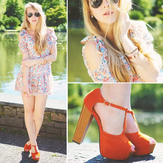 Váy ngắn liền họa tiết hoa nhí giống như một vườn hoa nhỏ xinh xắn. Xem thêm:Thổi bùng xu hướng hè với thời trang đường phố tuyệt đẹp