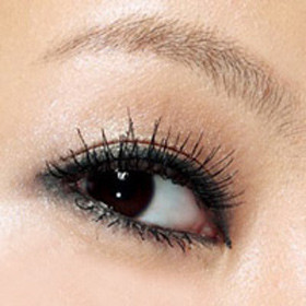 Tròng trắng của mắt chuyển sang màu vàng: Có 2 nhóm người thường dễ có triệu chứng này. Trẻ sơ sinh có chức năng gan yếu và người lớn mắc bệnh về gan, ống dẫn mật (bao gồm bệnh viêm gan và xơ gan). Xem thêm: Móng tay... nói lên bệnh tật: tim, gan, phổi Tròng trắng của mắt chuyển sang màu vàng: Có 2 nhóm người thường dễ có triệu chứng này. Trẻ sơ sinh có chức năng gan yếu và người lớn mắc bệnh về gan, ống dẫn mật (bao gồm bệnh viêm gan và xơ gan). Xem thêm: Móng tay... nói lên bệnh tật: tim, gan, phổi