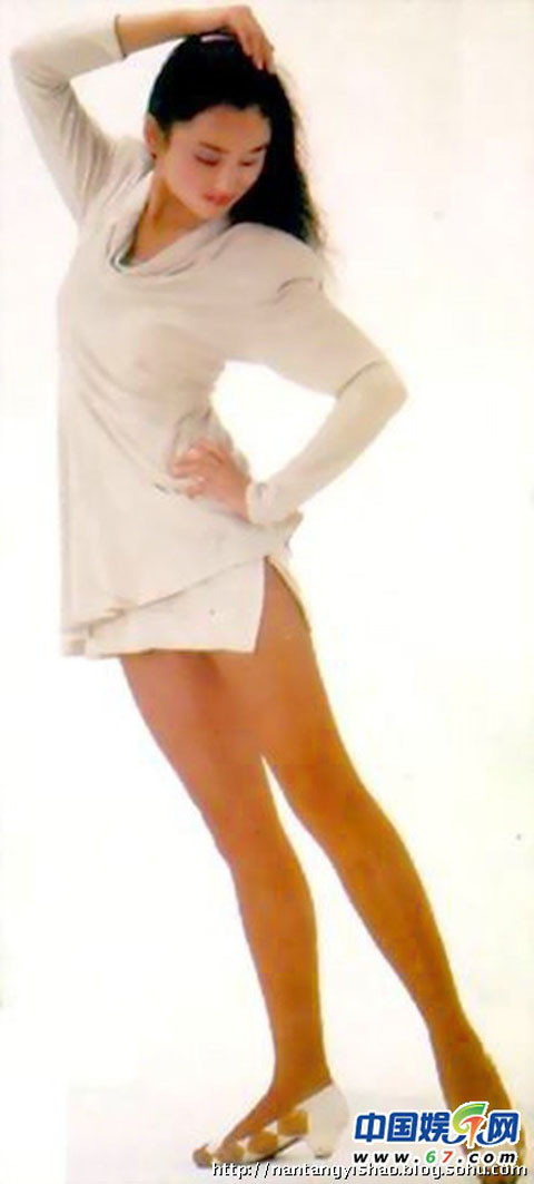 Xem thêm: Sao Hoa ngữ: càng có tuổi càng hở táo bạo Xem thêm: Sao Hoa ngữ: càng có tuổi càng hở táo bạo