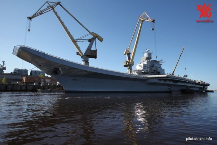 Toàn cảnh Tàu sân bay INS Vikramaditya Toàn cảnh Tàu sân bay INS Vikramaditya