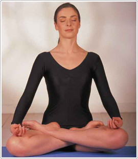 Hít sâu bằng mũi và thở ra bằng mồm nhiều lần. Bài tập kéo dài từ 5-10 phút sẽ giúp bạn vừa cải thiện được đau họng vừa cải thiện được căng thẳng. Xem thêm: Những điều đấng mày râu cần biết khi tập thể hình Hít sâu bằng mũi và thở ra bằng mồm nhiều lần. Bài tập kéo dài từ 5-10 phút sẽ giúp bạn vừa cải thiện được đau họng vừa cải thiện được căng thẳng. Xem thêm: Những điều đấng mày râu cần biết khi tập thể hình