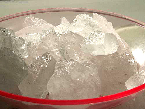 Ngậm một miếng đường phèn Xem thêm: Những điều đấng mày râu cần biết khi tập thể hình Ngậm một miếng đường phèn Xem thêm: Những điều đấng mày râu cần biết khi tập thể hình