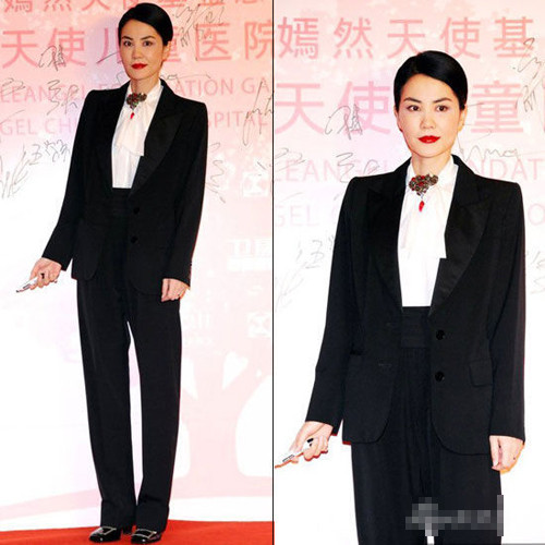 Không chỉ sao Việt, rất nhiều sao Hoa ngữ cũng rất "bảnh trai" khi "đóng" khung trong bộ vest lịch lãm. Trong ảnh là nữ ca sĩ Vương Phi. Xem thêm:Phong cách thời trang của hotgirl "nổi loạn" Không chỉ sao Việt, rất nhiều sao Hoa ngữ cũng rất "bảnh trai" khi "đóng" khung trong bộ vest lịch lãm. Trong ảnh là nữ ca sĩ Vương Phi. Xem thêm:Phong cách thời trang của hotgirl "nổi loạn"