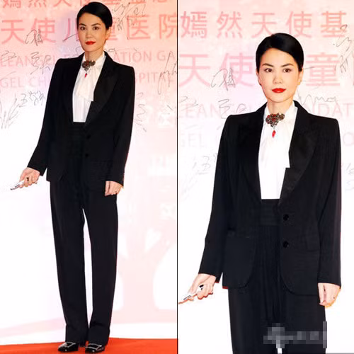 Không chỉ sao Việt, rất nhiều sao Hoa ngữ cũng rất "bảnh trai" khi "đóng" khung trong bộ vest lịch lãm. Trong ảnh là nữ ca sĩ Vương Phi. Xem thêm:Phong cách thời trang của hotgirl "nổi loạn"