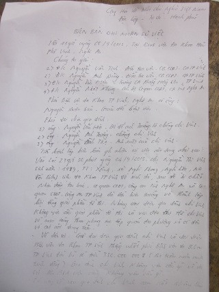 Biên bản ghi nhận sự việc có ghi rõ khoản bồi thường của Bệnh viện ĐK TP,Vinh cho gia đình sản phụ Vinh là 350 triệu đồng nhưng lại không ghi nguyên nhân tử vong của sản này Biên bản ghi nhận sự việc có ghi rõ khoản bồi thường của Bệnh viện ĐK TP,Vinh cho gia đình sản phụ Vinh là 350 triệu đồng nhưng lại không ghi nguyên nhân tử vong của sản này