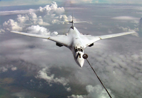 Máy bay ném bom chiến lược Tu-160 Nga Máy bay ném bom chiến lược Tu-160 Nga
