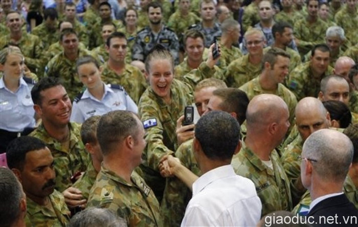 Một nữ binh sỹ bày tỏ ngưỡng mộ Tổng thống Mỹ