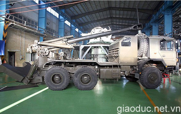 Pháo tự hành hạng nặng của Lục quân Iran