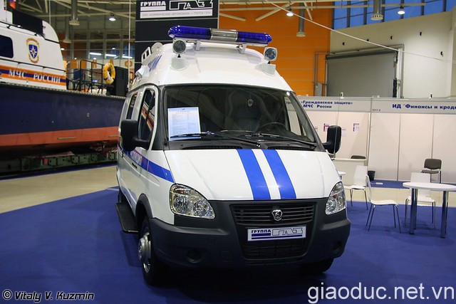 Xe chở sở chỉ huy cơ động GAZ-2705. Xe chở sở chỉ huy cơ động GAZ-2705.