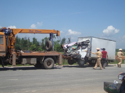 Hiện trường vụ tai nạn thảm khốc Hiện trường vụ tai nạn thảm khốc