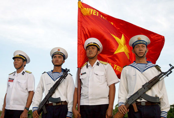 Hải quân Việt Nam gìn giữ chủ quyền biển đảo thiêng liêng của Tổ quốc Hải quân Việt Nam gìn giữ chủ quyền biển đảo thiêng liêng của Tổ quốc