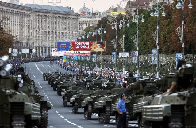 Lực lượng bọc thép của Quân đội Ukraine trong một lễ duyệt binh Lực lượng bọc thép của Quân đội Ukraine trong một lễ duyệt binh