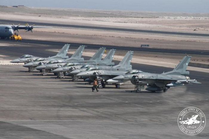 Máy bay chiến đấu F-16C/D block 52 của Không quân Chile Máy bay chiến đấu F-16C/D block 52 của Không quân Chile