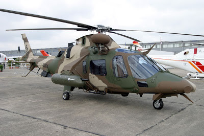Máy bay trực thăng AW-109 do Italia chế tạo